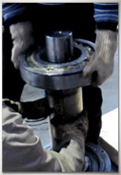 Замена подшипников в подшипниковом узле